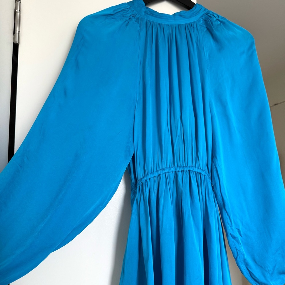 Rhode Mai Gathered Open-Back Crepe Midi Dress. Retail price: $435. XS size. - Picture 7 of 16